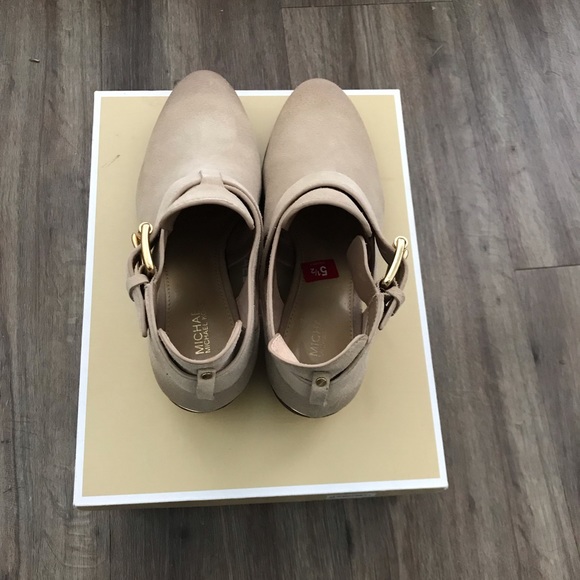 Michael Kors Ankle Boots - Picture 4 of 4